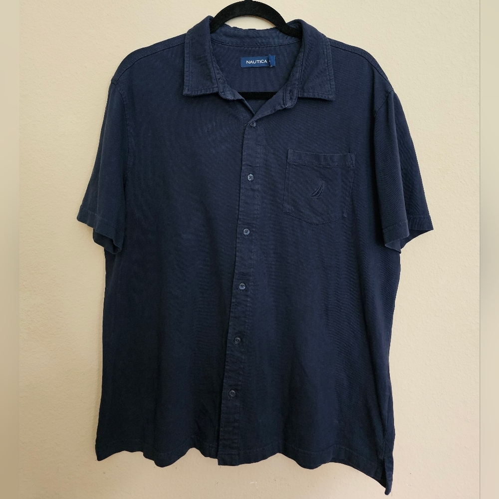 Nautica Men's Dark Blue Casual Shirt